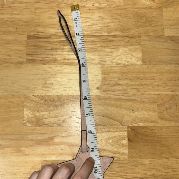 Michael Kors Blush Saffiano Leather Star Shaped Bag Charm - Picture 6 of 6